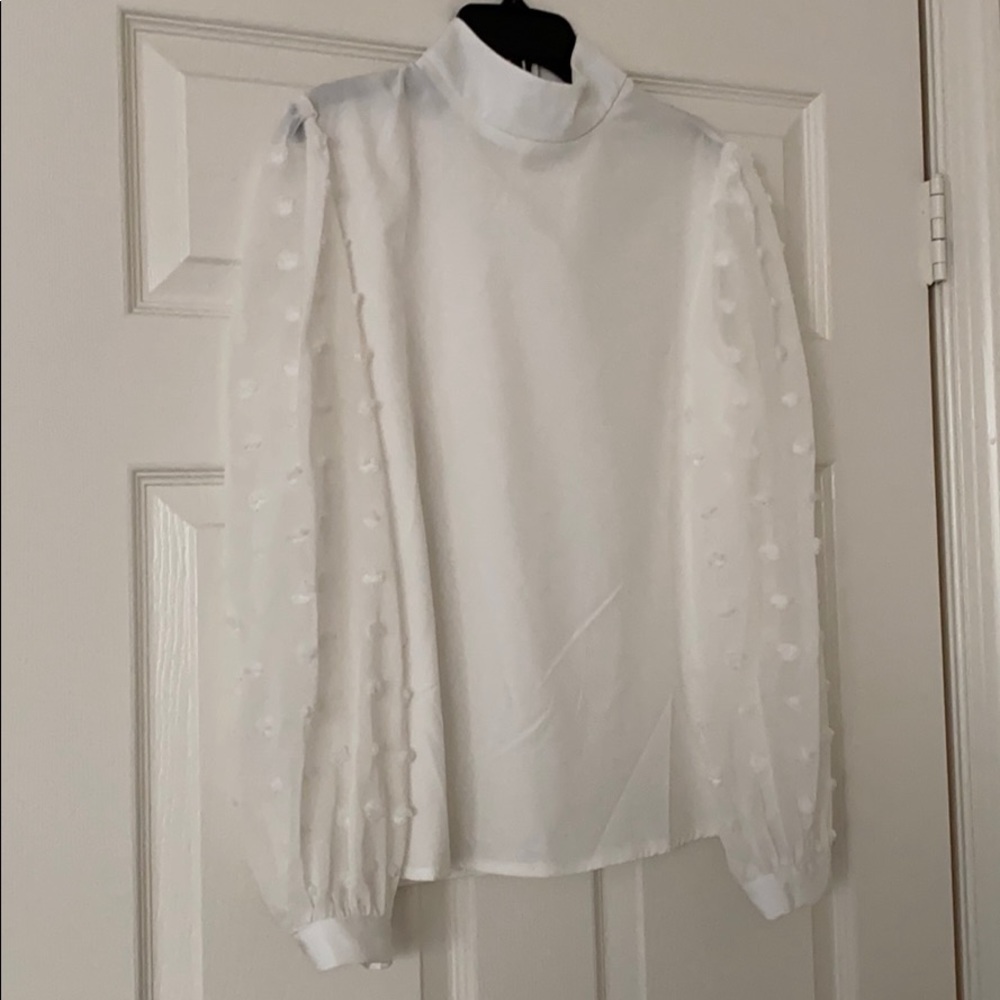 Statement sleeve top! - Picture 2 of 7